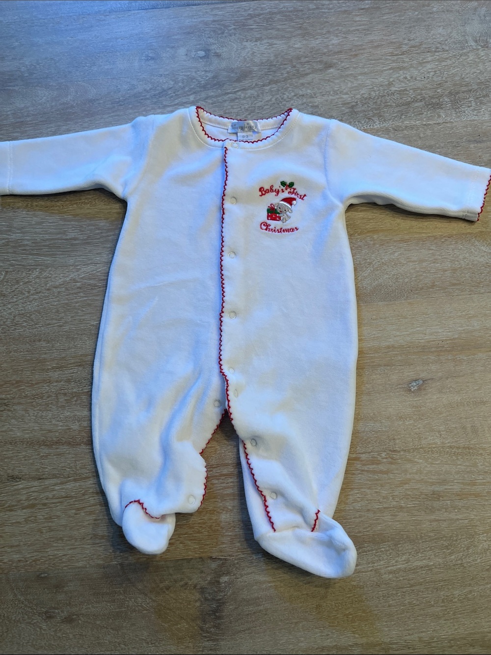Kissy kissy 0/3 month velour Christmas pajamas EUC